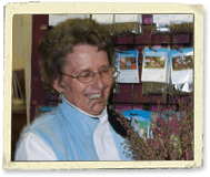 </p>
<p style="text-align: center;">Donna</p>
<p>