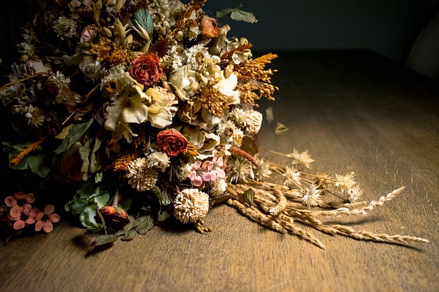 A mixed bouquet of dried flowers.